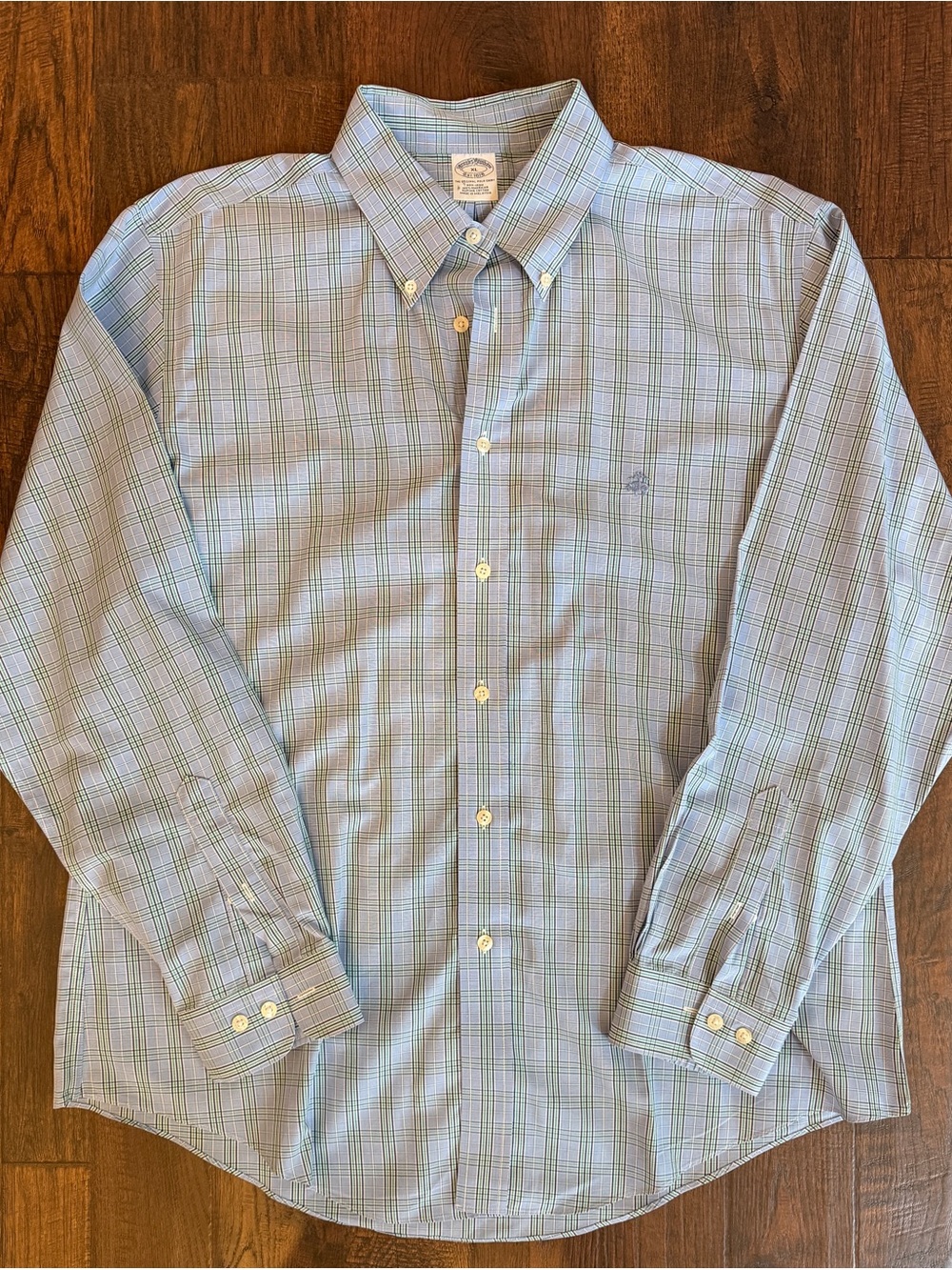 Brooks Brothers Men’s XL Supima Cotton Non-Iron Plaid Button-Down Shirt